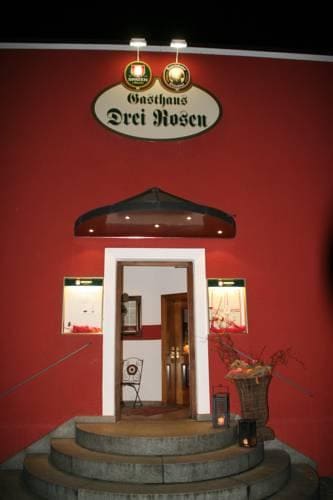 Hotel Dah-inn