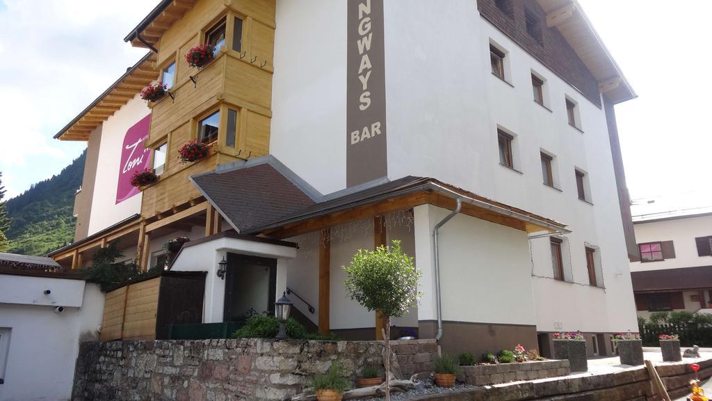 Hotel Toni
