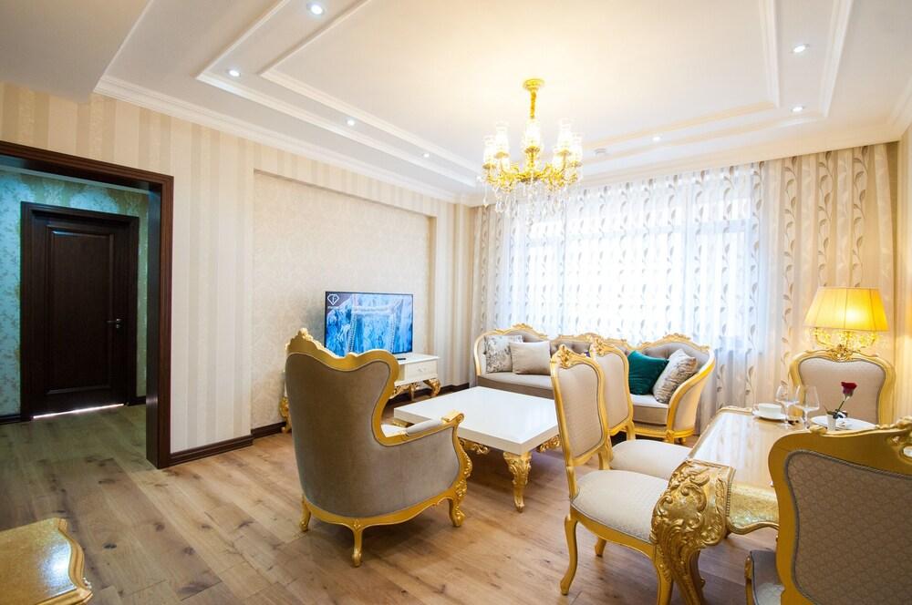 Royal Residence
