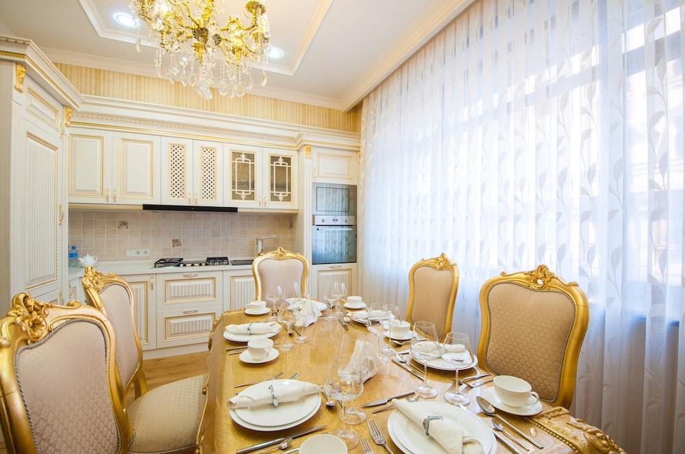 Royal Residence