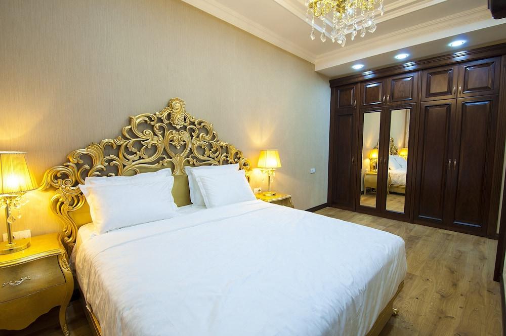 Royal Residence