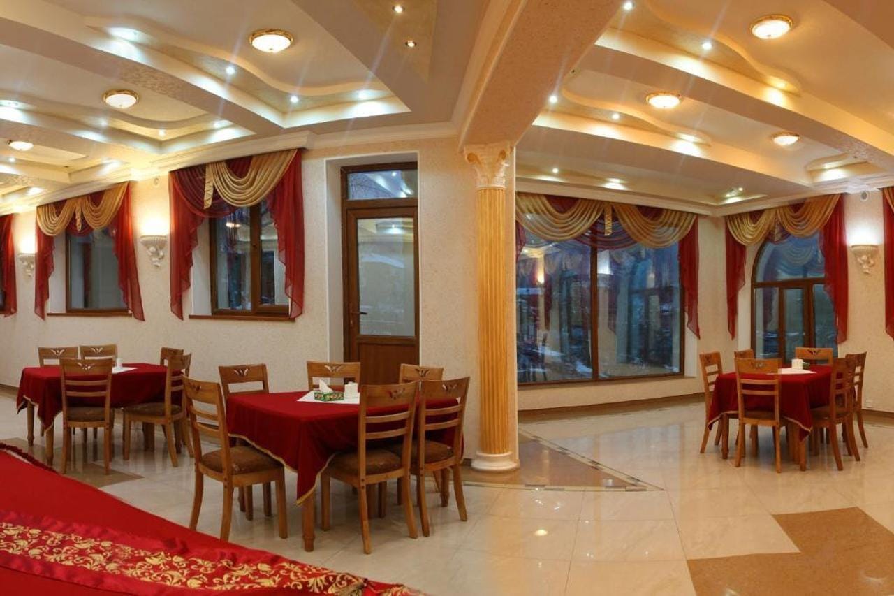 Nairi Hotel