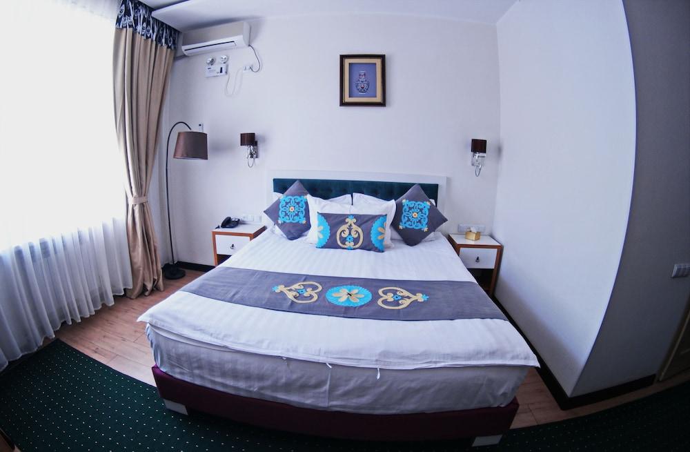 Rohat Hotel
