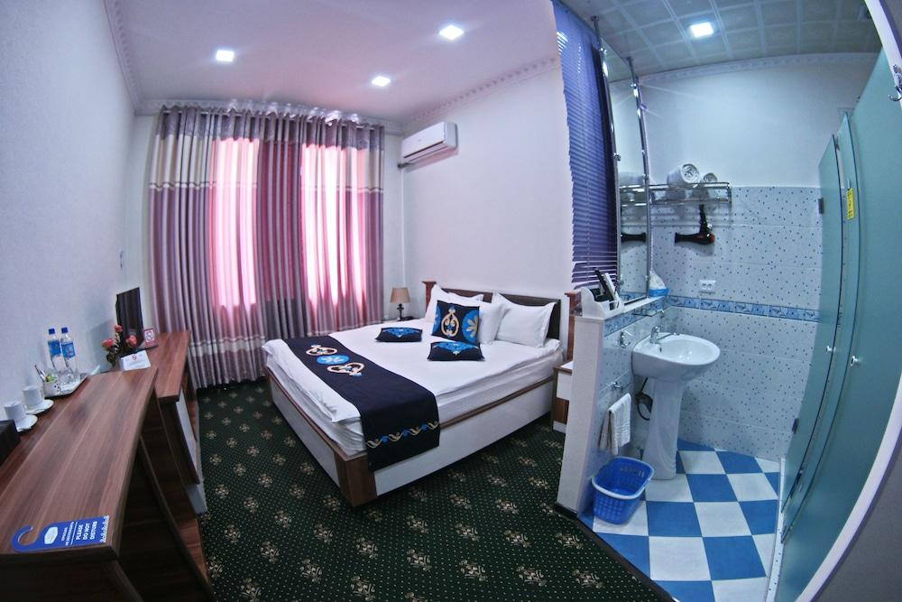 Rohat Hotel