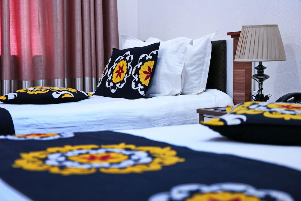 Rohat Hotel