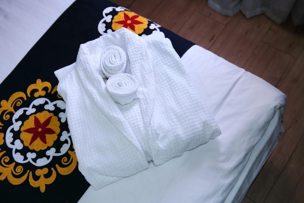 Rohat Hotel