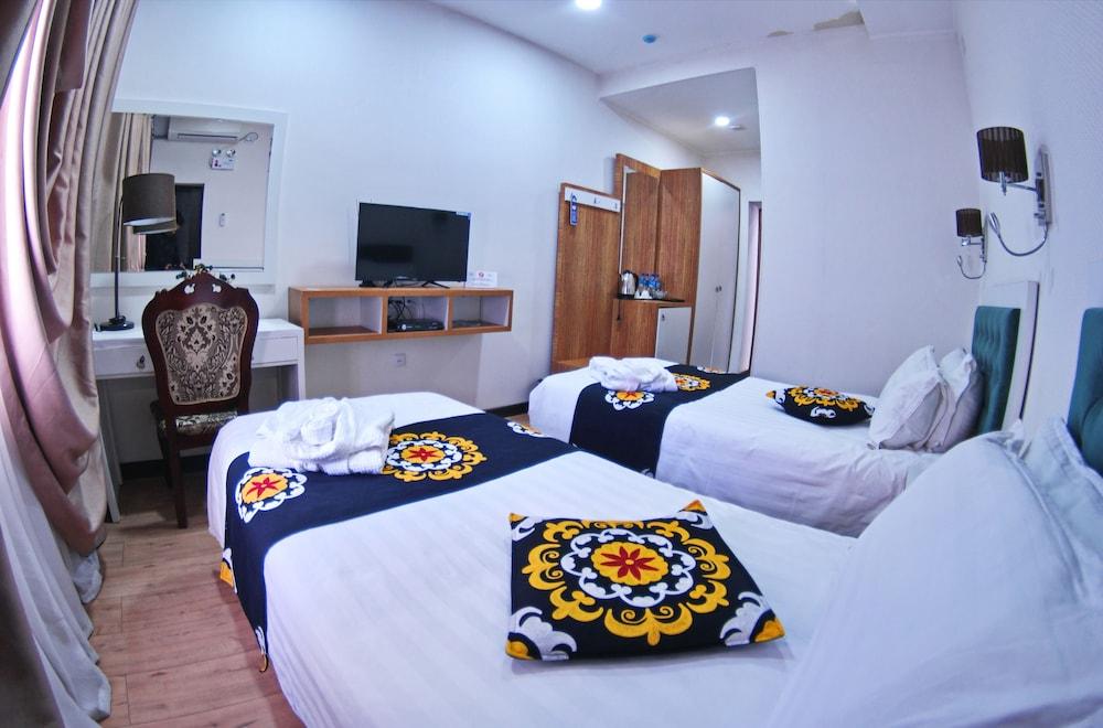 Rohat Hotel
