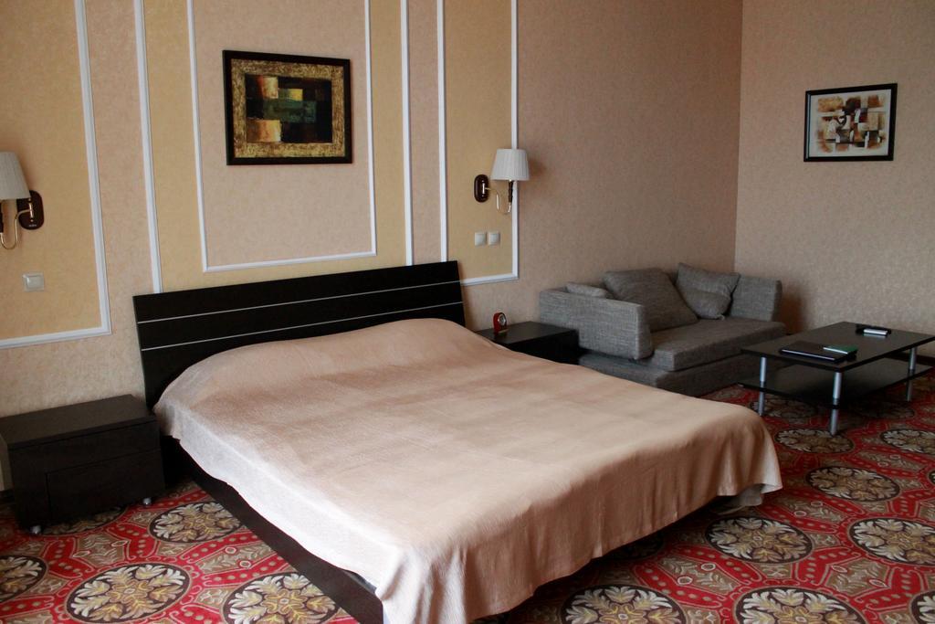 Hotel Kovcheg