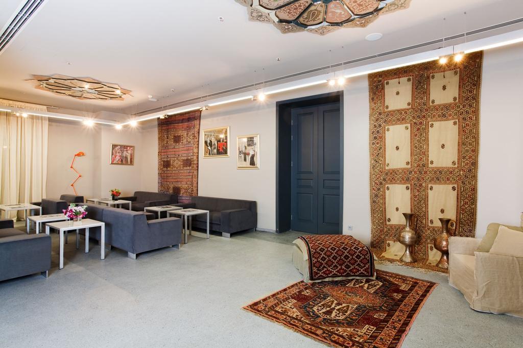 Hotel Kabadoni