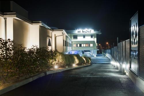 Kadrit Hotel