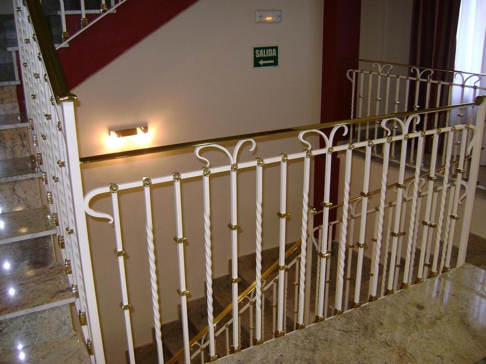 Hostal Jijones