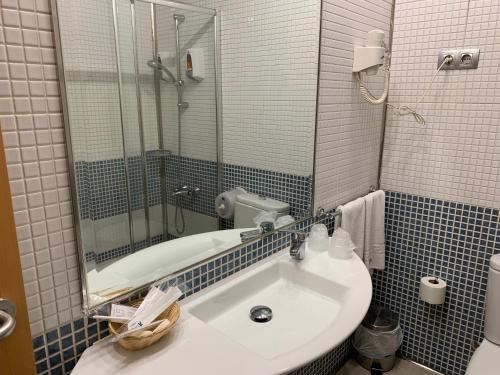 Hotel Castillo El Burgo