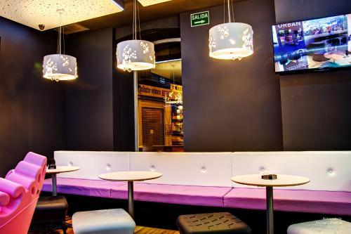 Urban Youth Hostel