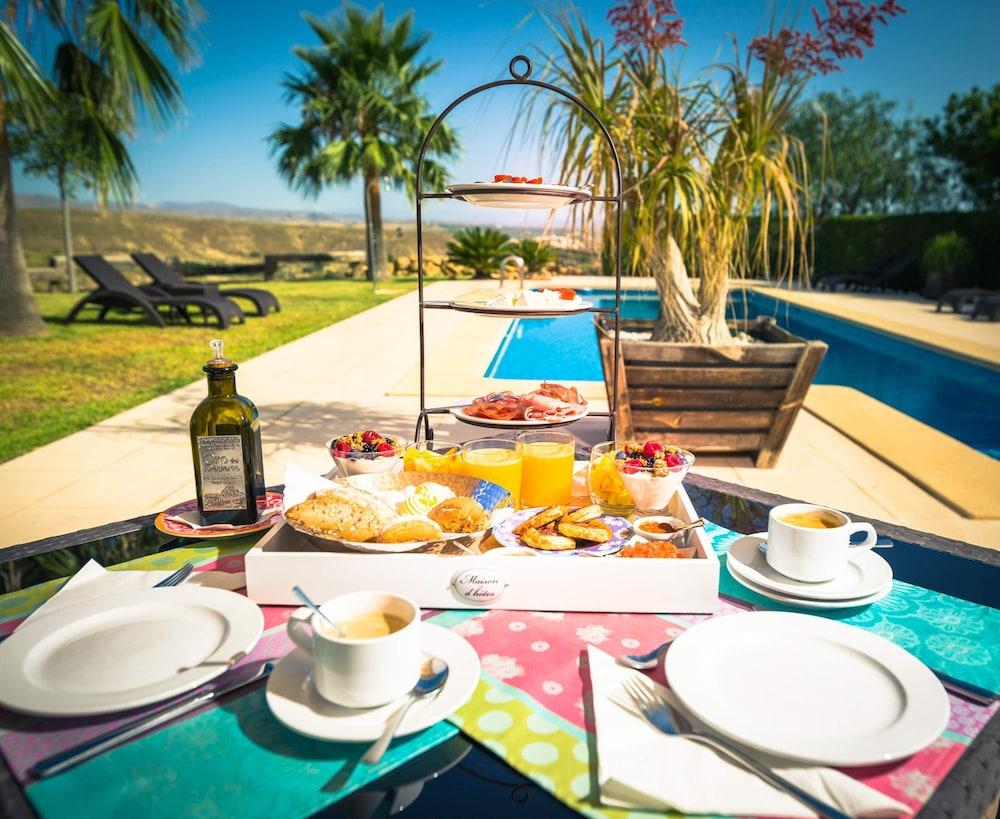 B&B Cortijo El Sarmiento