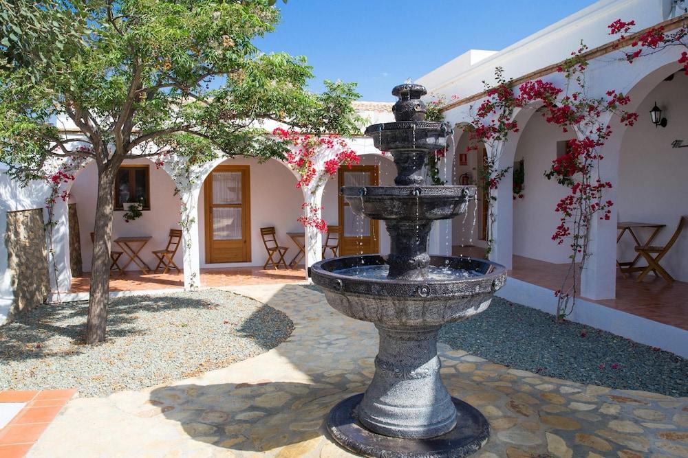 B&B Cortijo El Sarmiento
