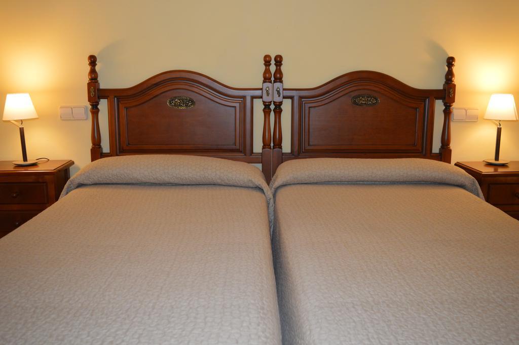 Hostal Revinuesa