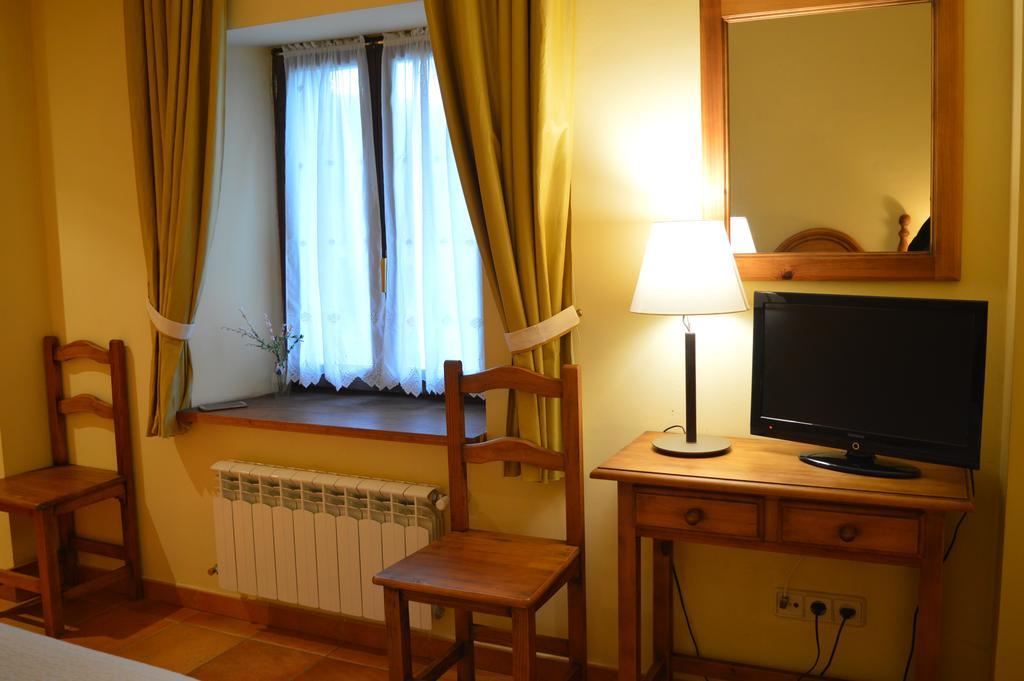 Hostal Revinuesa