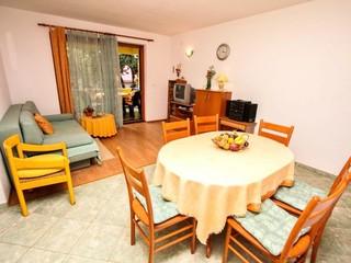 Apartments Irena