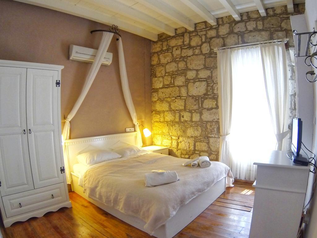 Maison D'Azur Boutique Hotel