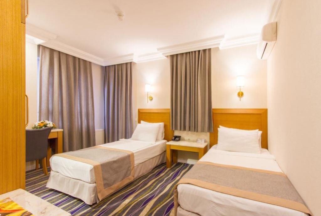 Dogan Royal Hotel