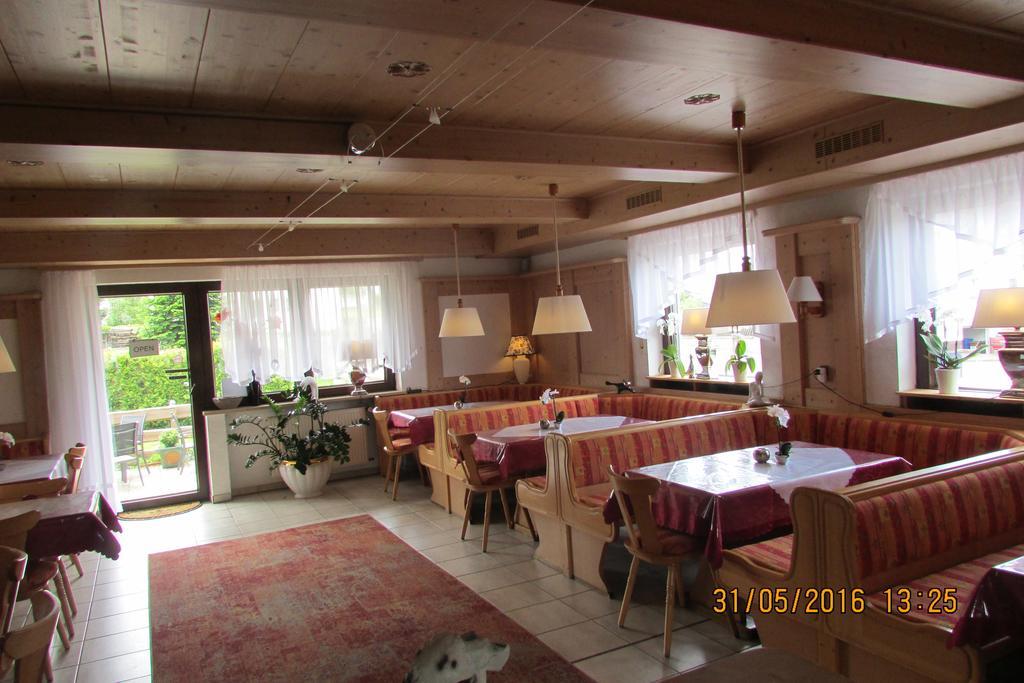 Pension Maddox
