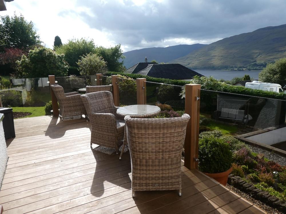 Lochview House