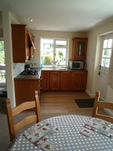 Oxton Cottage