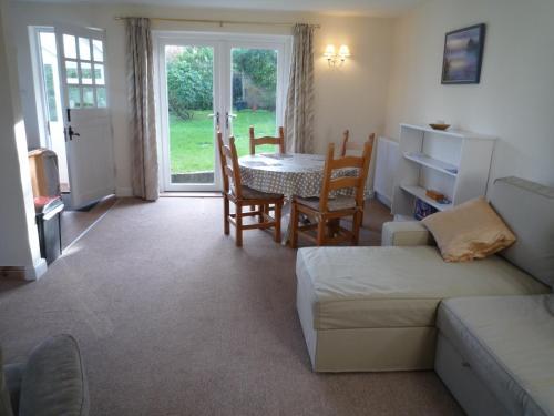 Oxton Cottage