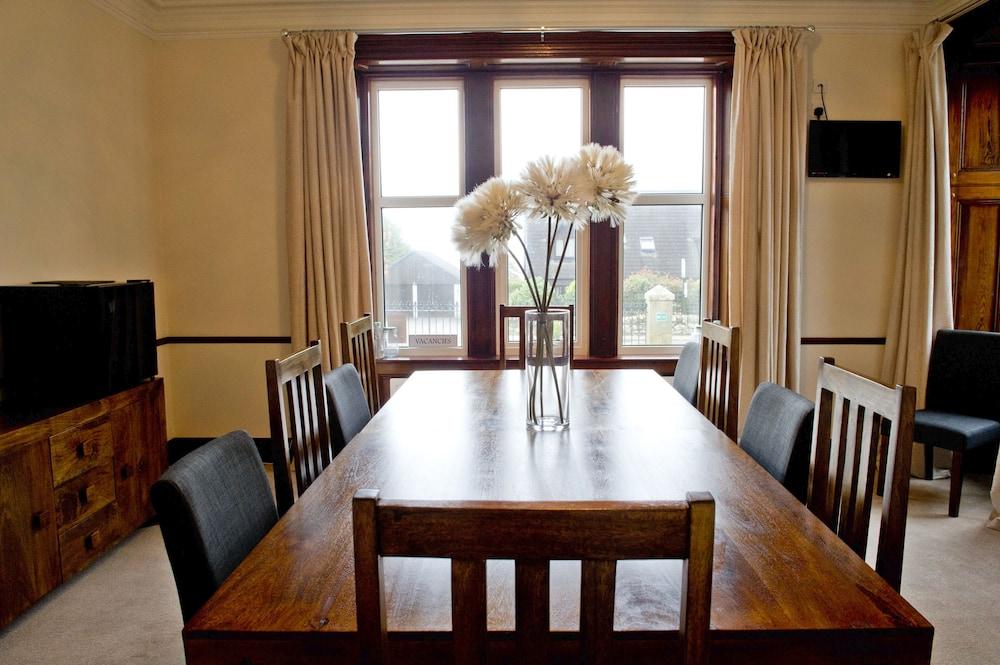 Springfield Guest House