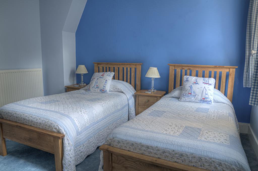 Albert Cottage Hotel