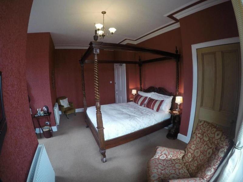 The Pines Guest House