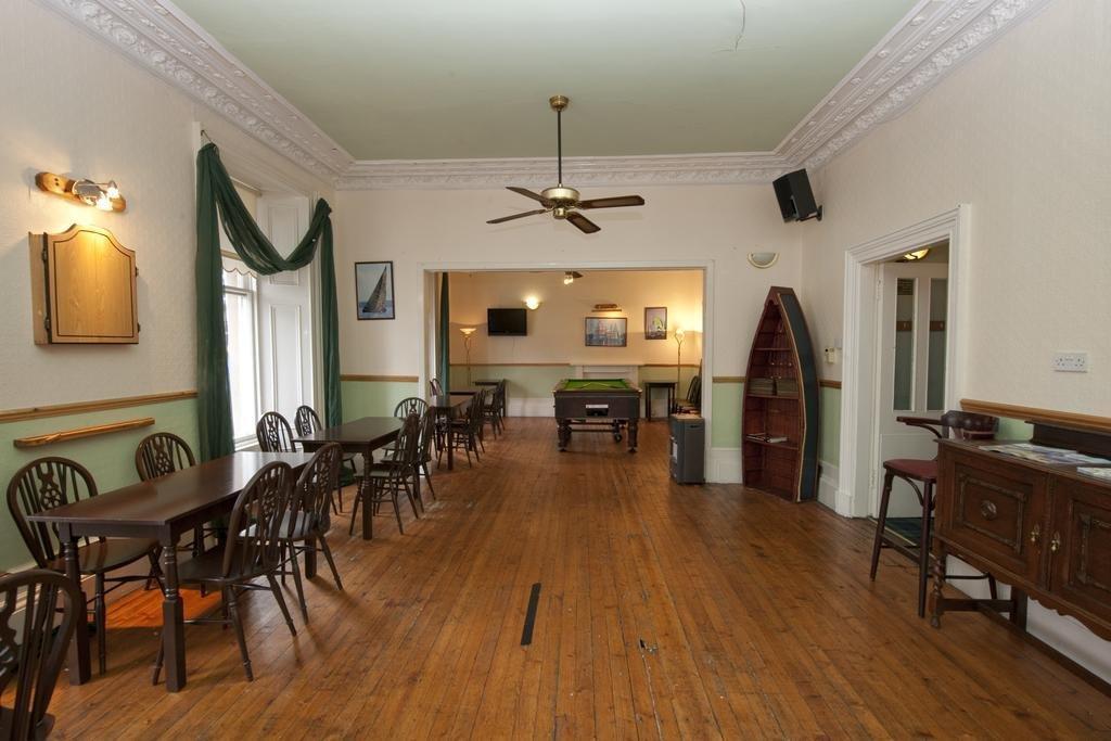 Balmoral Hotel