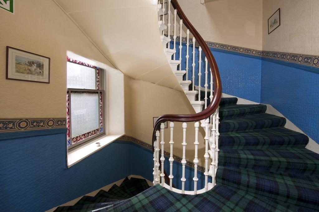 Balmoral Hotel