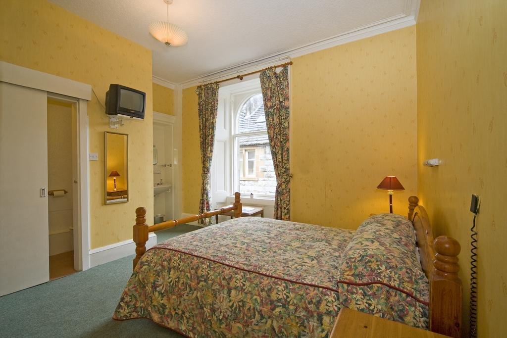 Balmoral Hotel