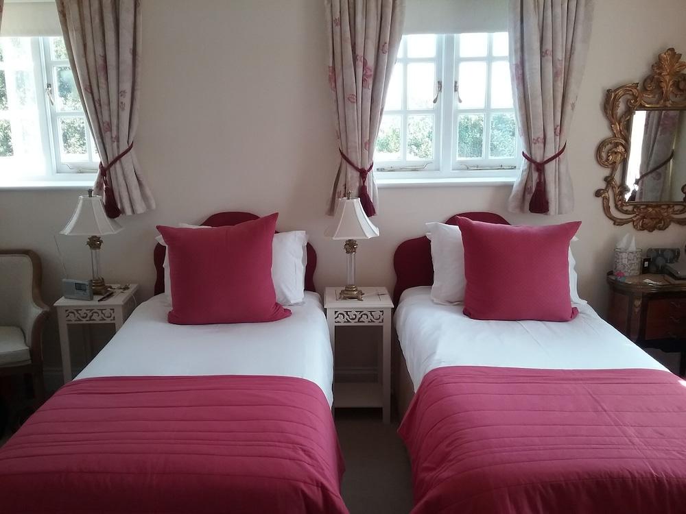 Landseer House