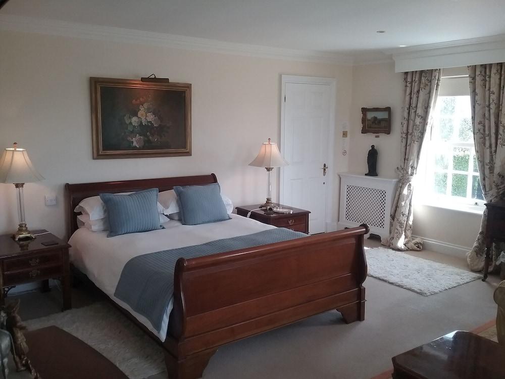 Landseer House