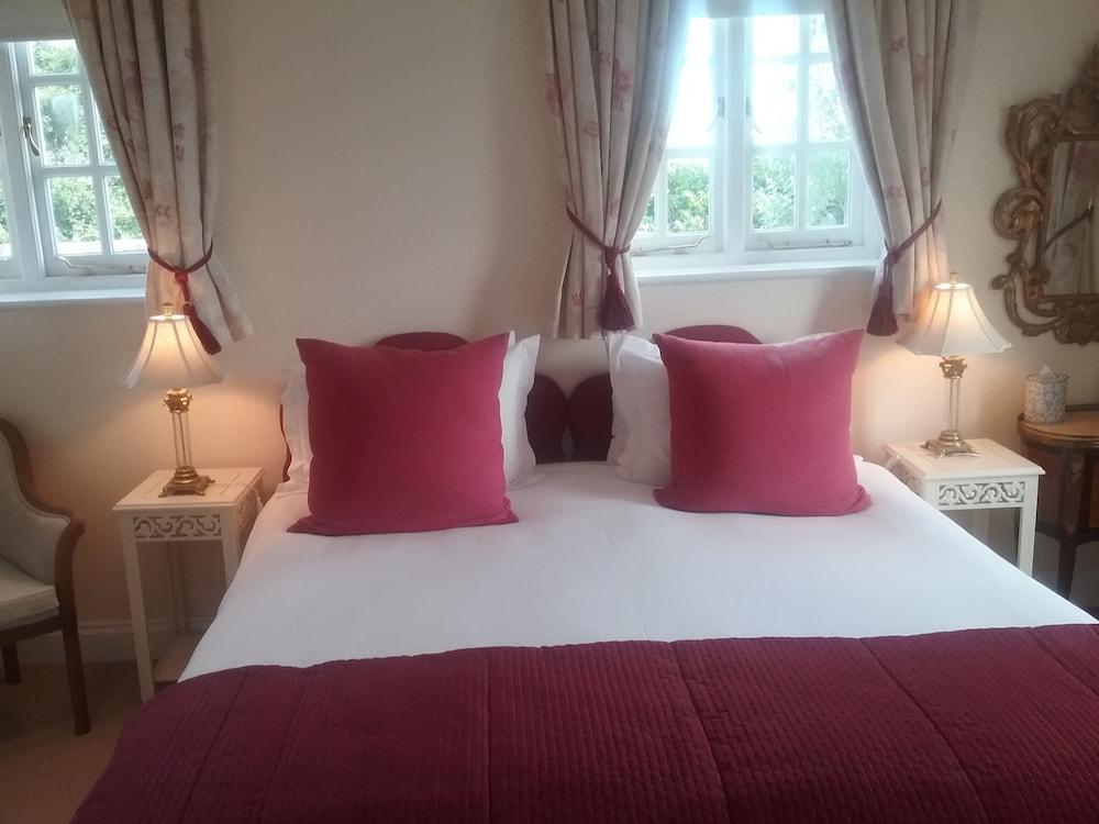 Landseer House