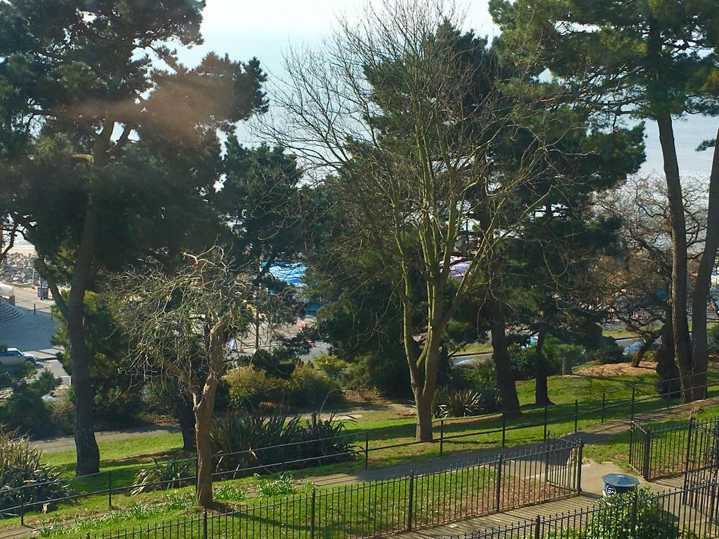 Pier View Apartementhaus