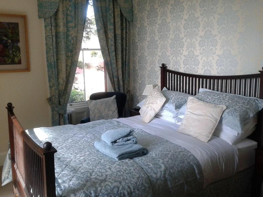 Bank House Bed And Breakfast