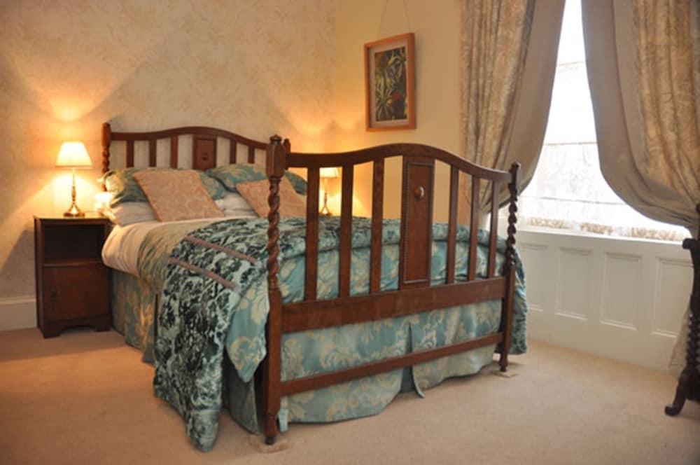 Bank House Bed And Breakfast
