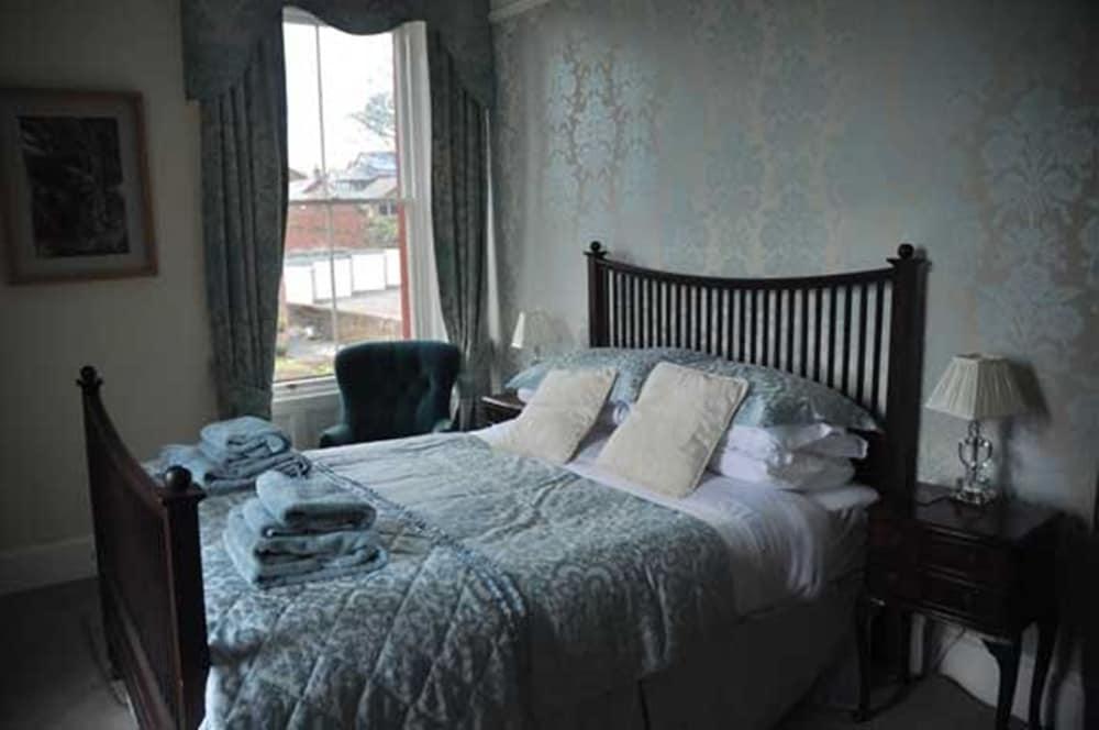 Bank House Bed And Breakfast