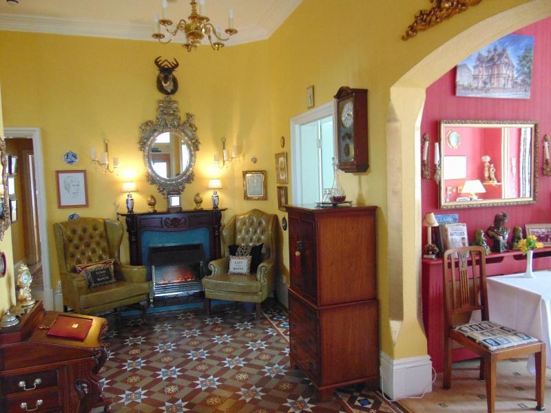 Holywell Guest House