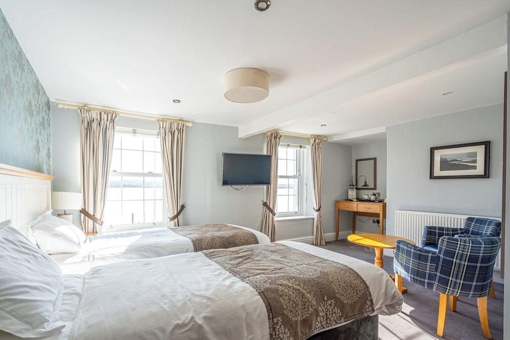 Penhelig Arms Hotel