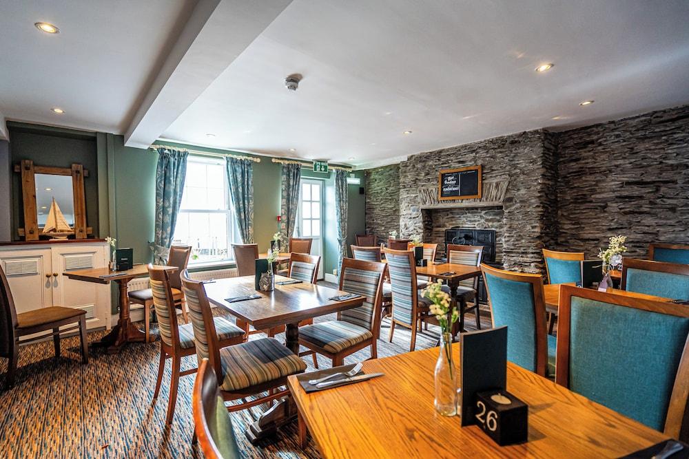 Penhelig Arms Hotel