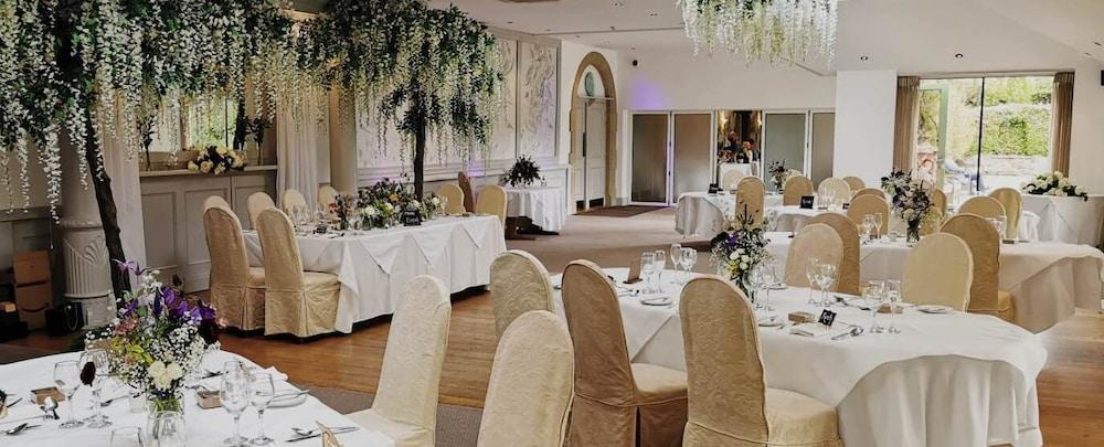 Gibbon Bridge Hotel