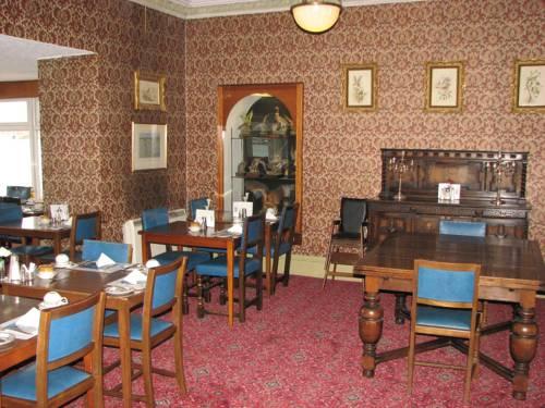 Lancaster Hotel