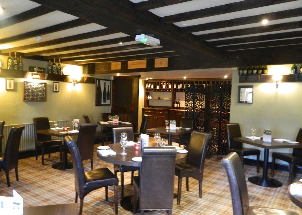 Black Horse Inn