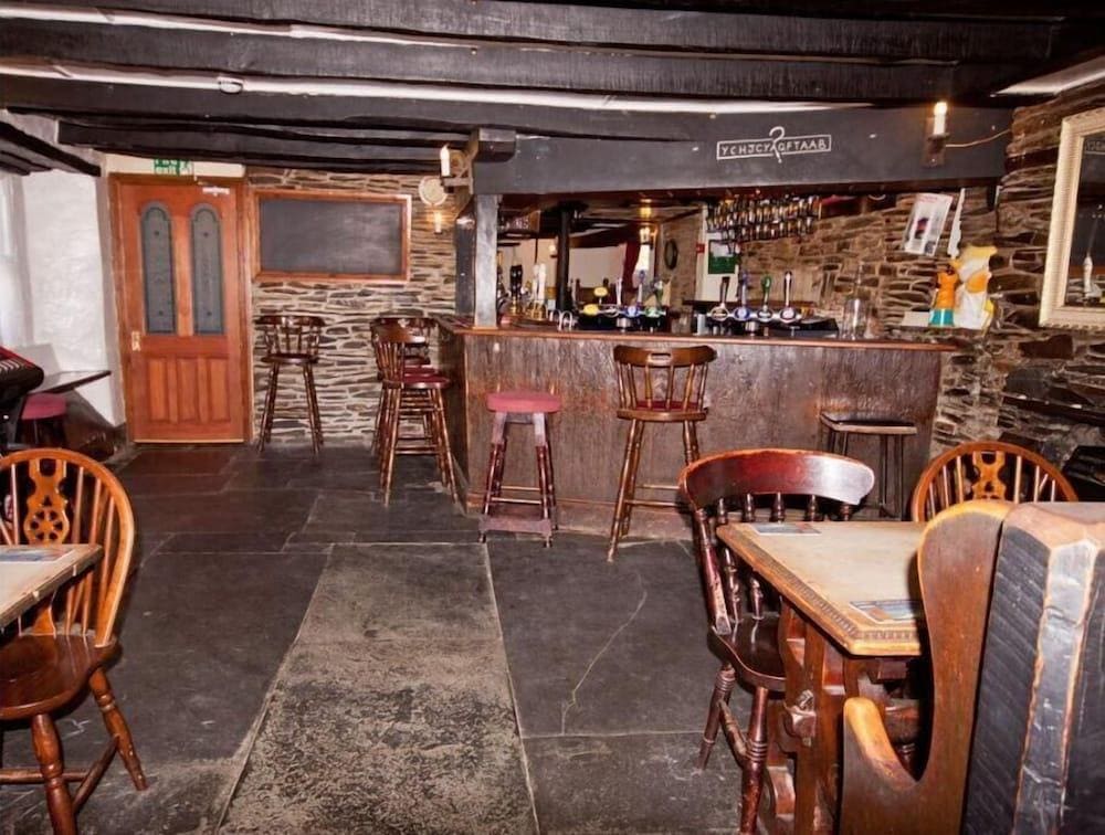 The White Hart Hotel