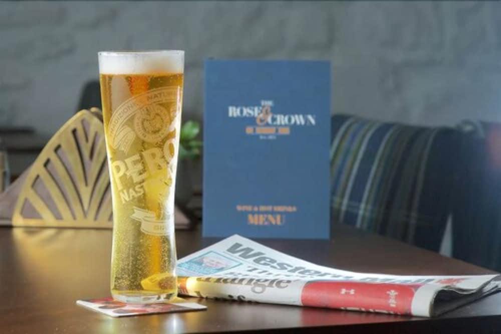 The Rose And Crown Hotel
