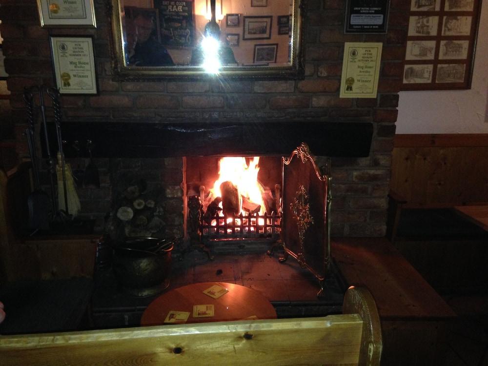 The Mug House Inn